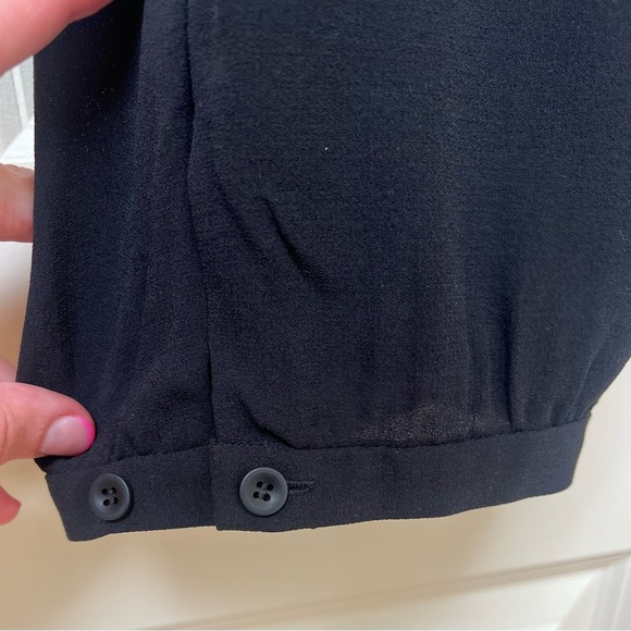 Eileen Fisher 100% Silk Pleated Ankle Pants - Picture 3 of 12